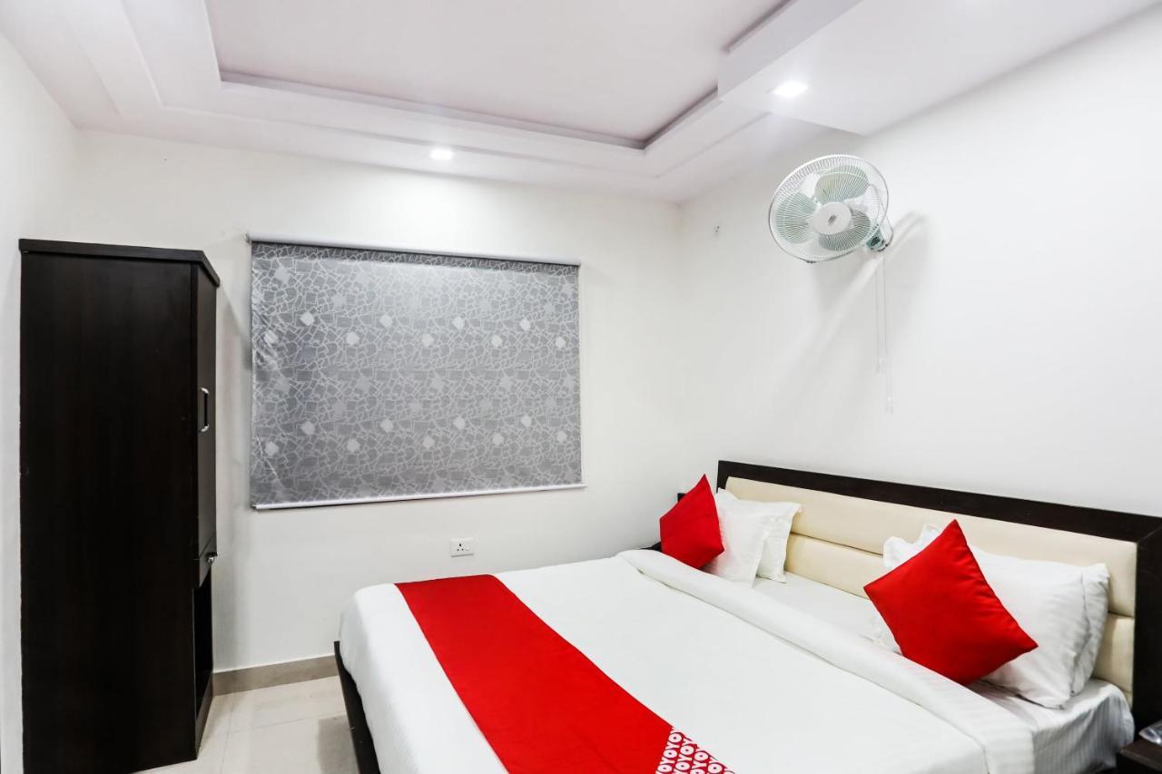 Oyo Hotel New Geetanjali Near Gautam Buddha Park Lucknow Zewnętrze zdjęcie